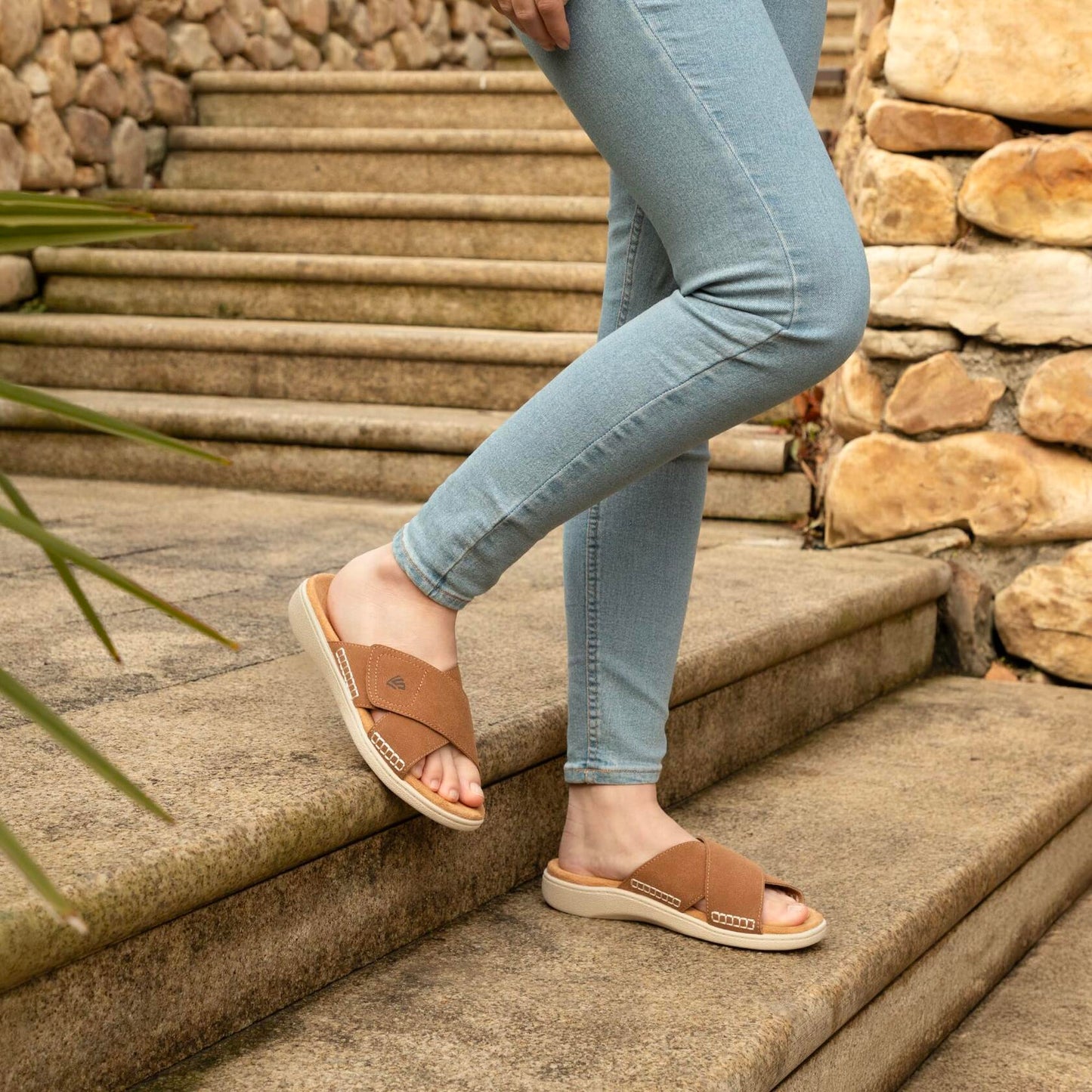 LazyStep Women Adjustable Cross Slide Sandals Orthotic Arch Support Tan 7